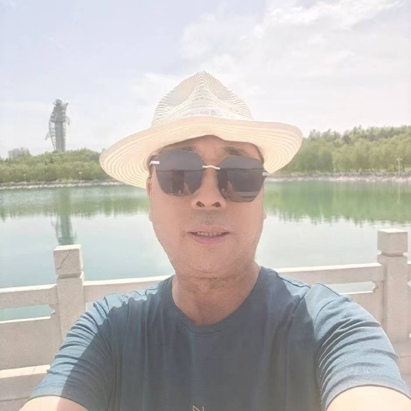 有钱人的第二张照片--兰州交友中心